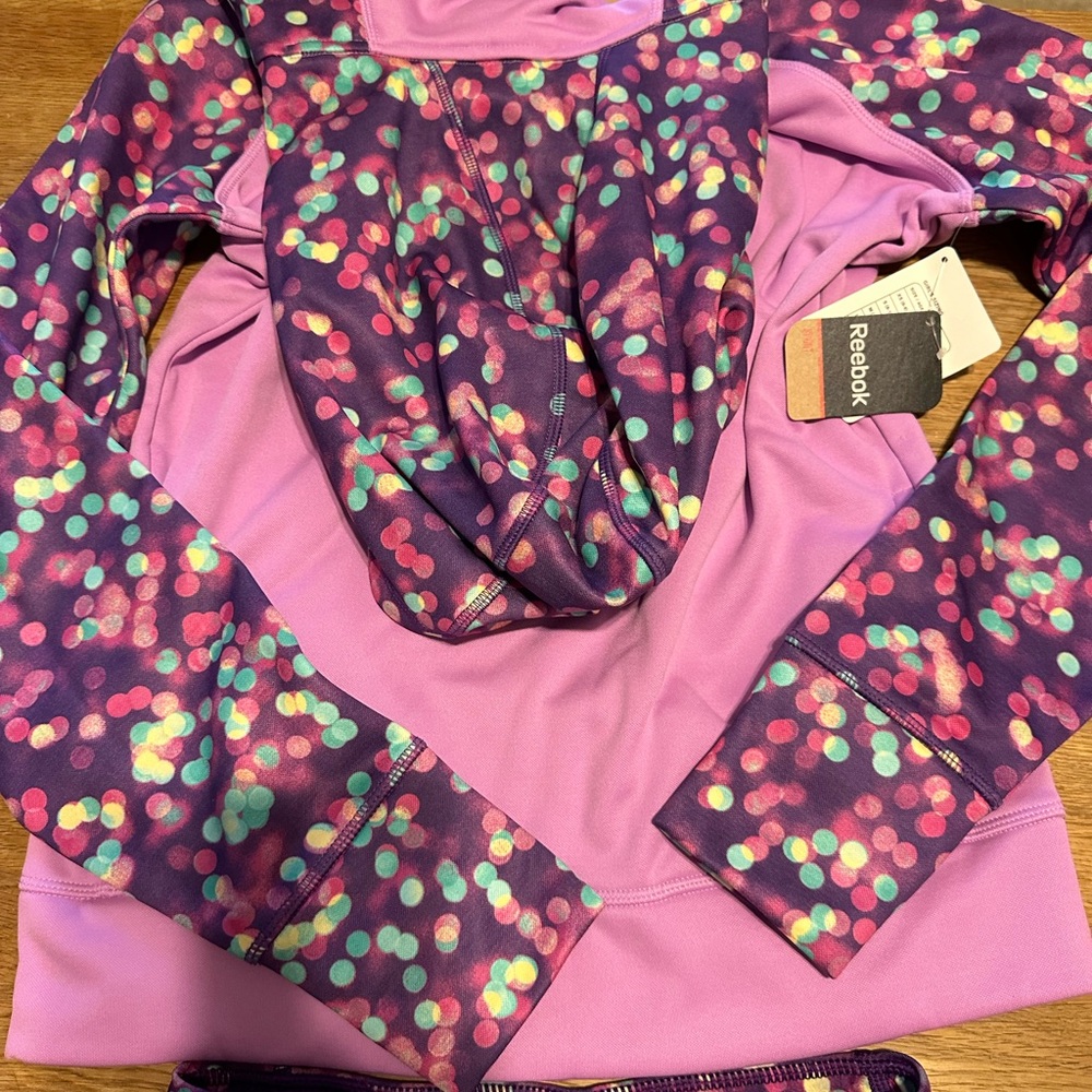 Girls Reebok Gymnastics Set - Picture 3 of 3